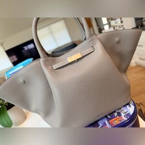 Demellier The Midi New York Dark Taupe Small Grain Leather Purse